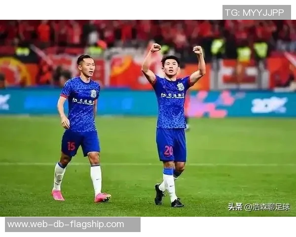 申花与申鑫在足协杯的激烈对决揭示了城市足球的竞争与团结精神